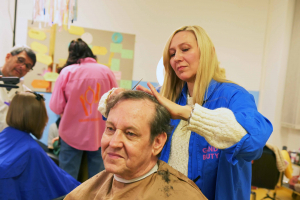 Irina aus der Ukraine mit Jürgen - sie erzählt von ihrer Familie